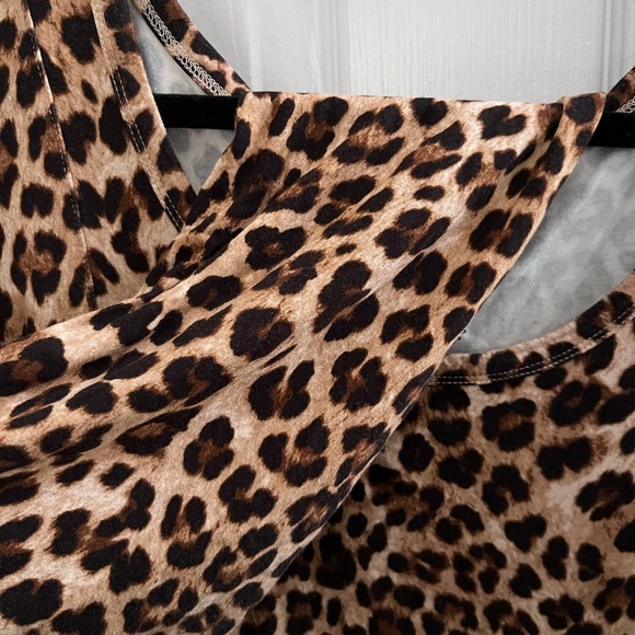 torrid Super Soft Scoop Neck Fit And Flare Long Sleeve Top animal print size 3 - Picture 4 of 6